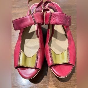 GUC Frye Blair wooden heel sling back size 6.5